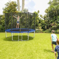 8FT Trampoline with Safety Enclosure Net，Outdoor Trampoline, random color, Heavy Duty Jumping Mat and Spring Cover Padding