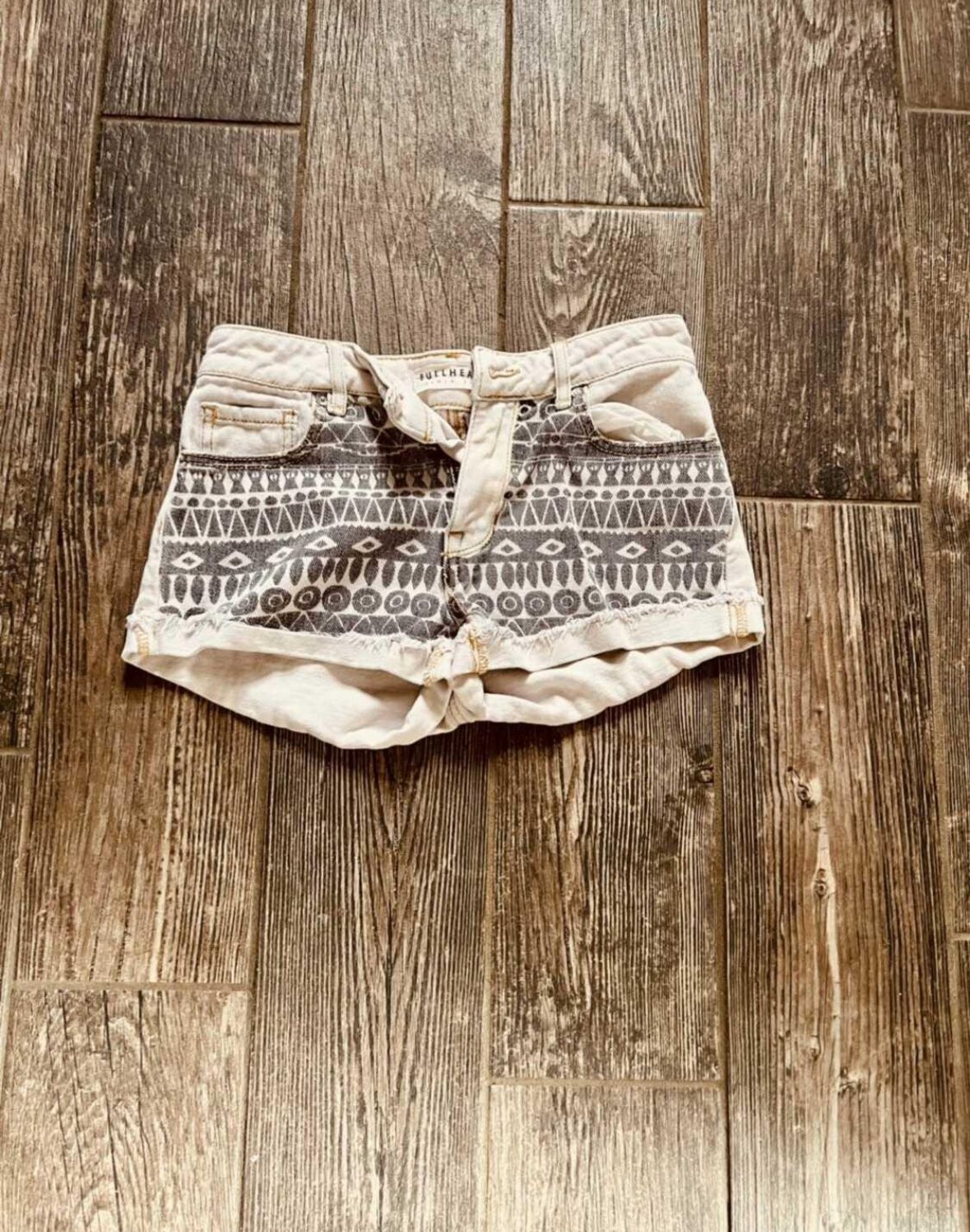 XS High Rise Tribal Print Shorts