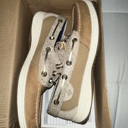Women Size 7 Sperrys