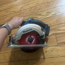 Makita 18v Circular Saw 