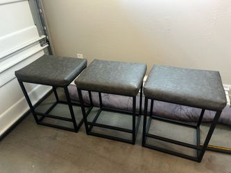 3 barstools - grey