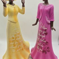 2 Ladies Figurine 