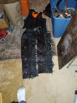  XS Protechwomens leather chaps with. sm Vance vest. sm