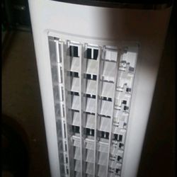 Air Conditioners Evaporative cooling system $155 very cold like new, low price get it now