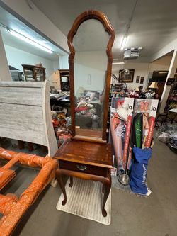 Vanity wood pick up 93308 for message for meet