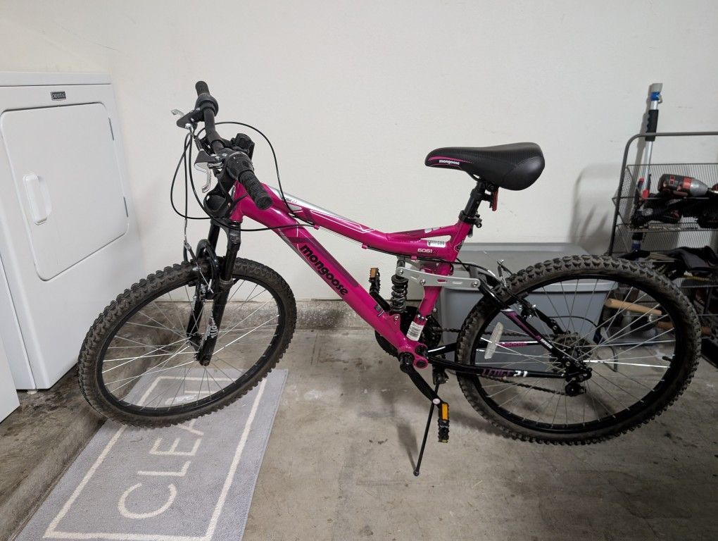 Kids Mongoose Ledge 2.1 Bicycle 24"