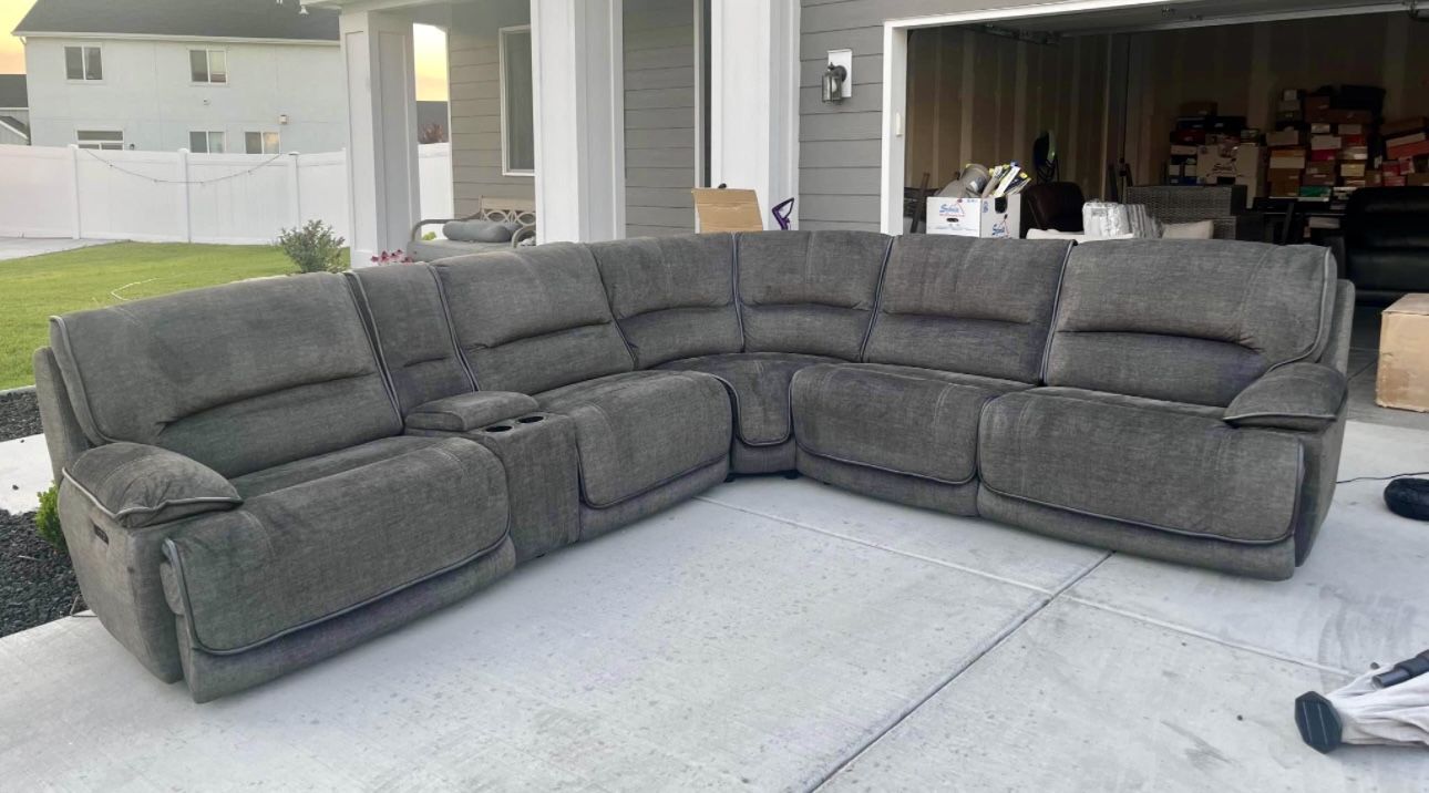 Reclining Sectional 
