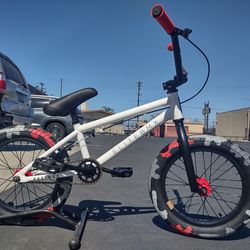 ELITE BMX Kids Bike 16 in