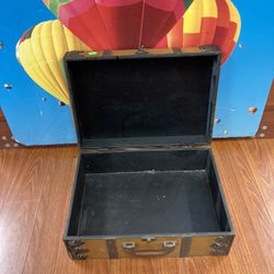Wooden Toy Box