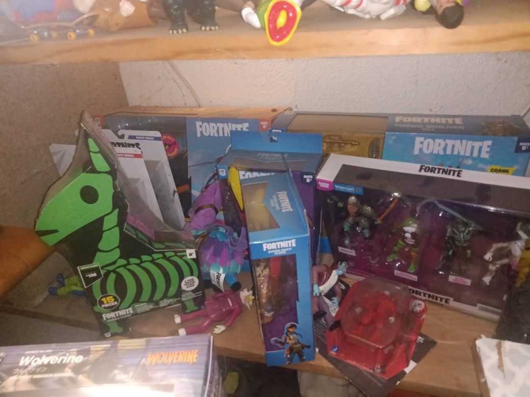 11 New In Box Fortnite Figures Vehicles Shark + Open Bigrig Truck