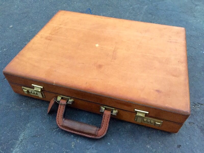 Boyd's Hand Stitched German Briefcase for Sale in Fremont, CA OfferUp