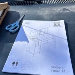 New Desk Has Mirror But Mirro Cracked 