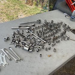 More 200 Piece Of The Hand Mecanic  Tool 