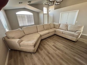 Sectional couch