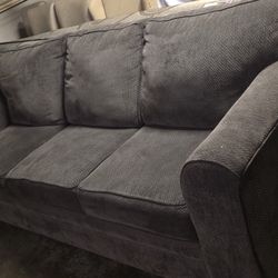 Gray Sofa Super Nice Great Conditions 👍  Moving Can't Take It  Like New Conditions 