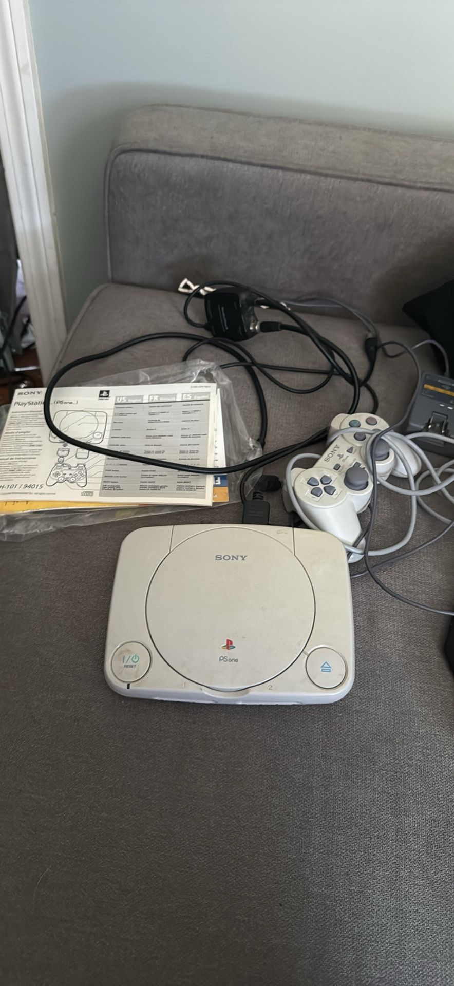 PSone With Controller And 1 Game