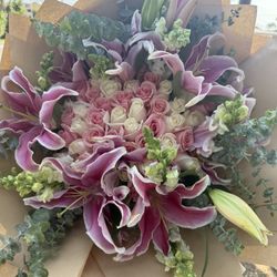 Floral Bouquet 