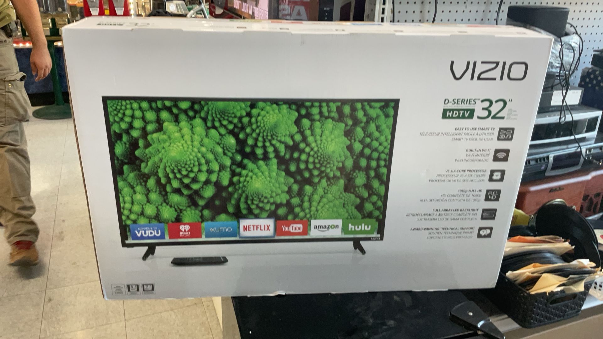 Vizio 32” HDTV Smart Tv