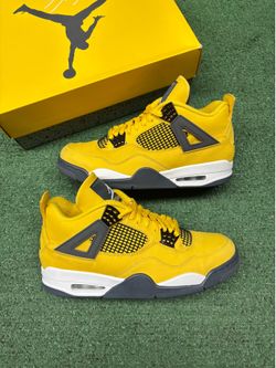 JORDAN 4 LIGHTING SIZE 10.5