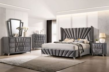 Bedroom set 4 pc Grey Velvet fabric, New Especial price