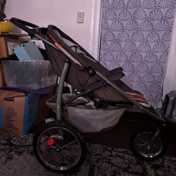 Jogger Stroller (Graco)