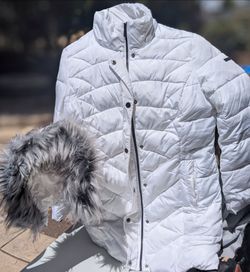 White Winter Coat ❄️ 92126