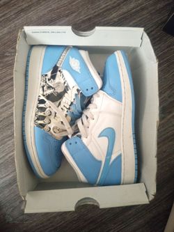 Air Jordan 1 High UNC Blue White Sneakers