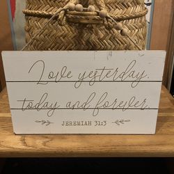 Farmhouse Style Hanging Sign