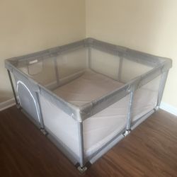 Large playpen