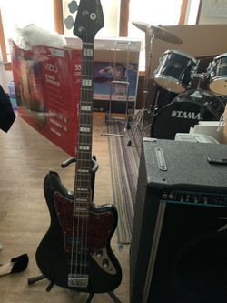 Bass + amplifier