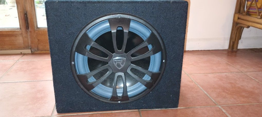 Rockville 12in Subwoofer in Box with Upgraded Amp