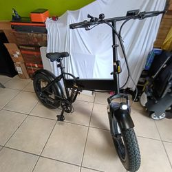750 WATTS FOLDING ELECTRIC BIKE 28MPH-RANGE 40MILES