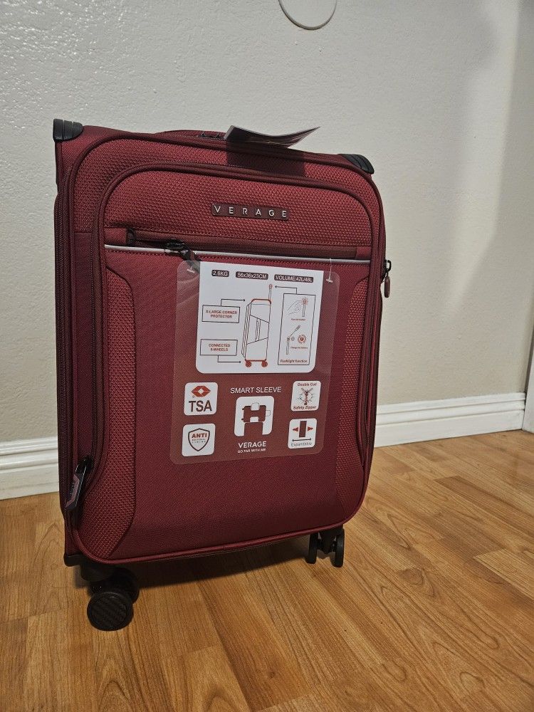 VARAGE 20 in. Burgundy Toledo Carry on Luggage Softside Expandable Suitcase with Spinner Wheel