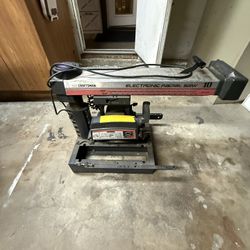 Craftsman Electronic 10in Radial Saw