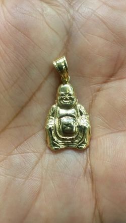 14k Gold buda 1 1/2 inch long 2.8 grams