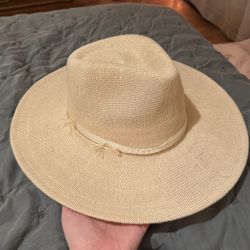 Anthropologie Classic Cream Wide-Brim Women’s Sun Hat