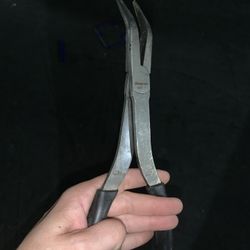 Snap On Long Curved Needle Nose Pliers 