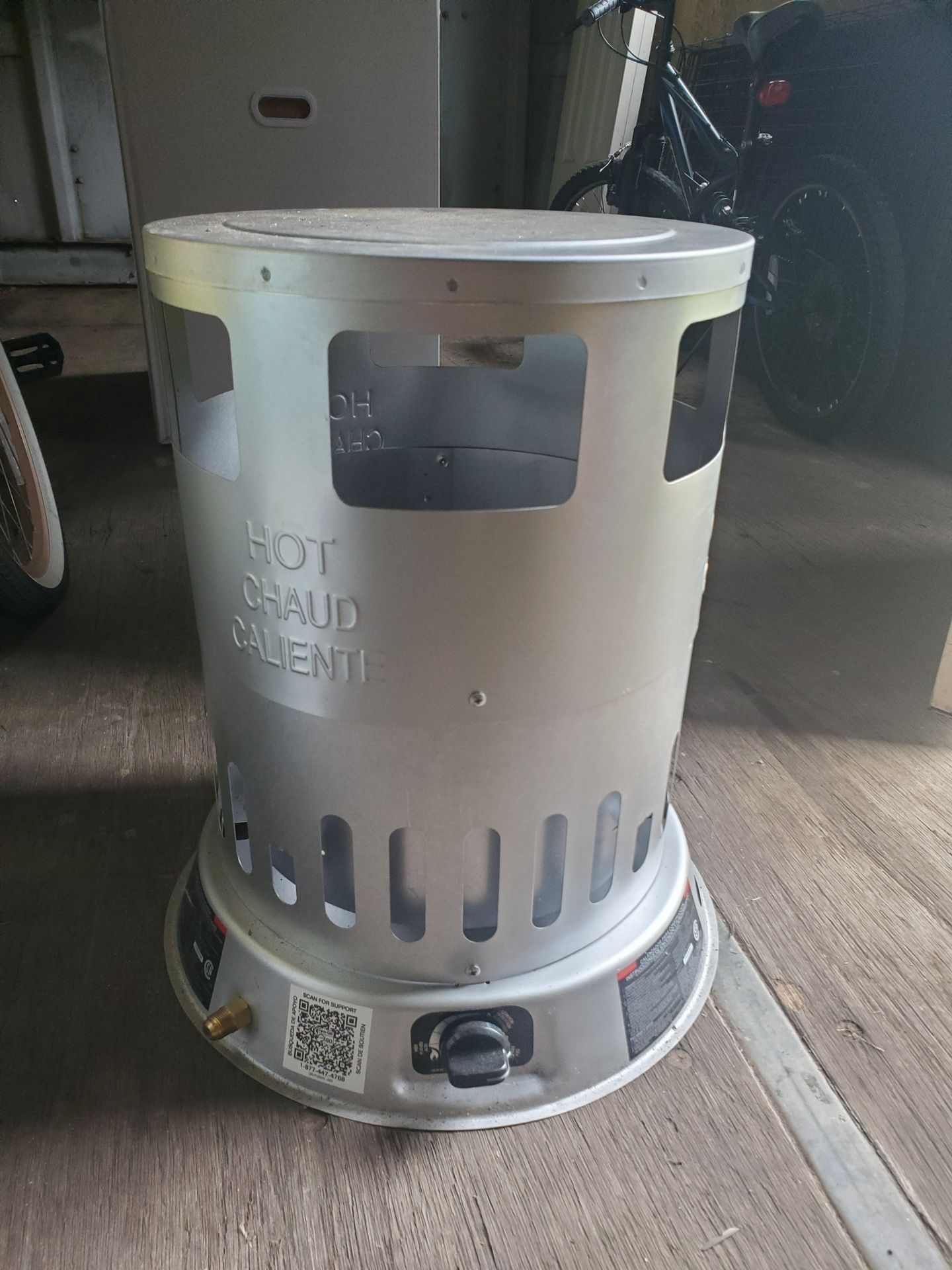 Dyna-Glo 50K-80K BTU Convection Propane Tower