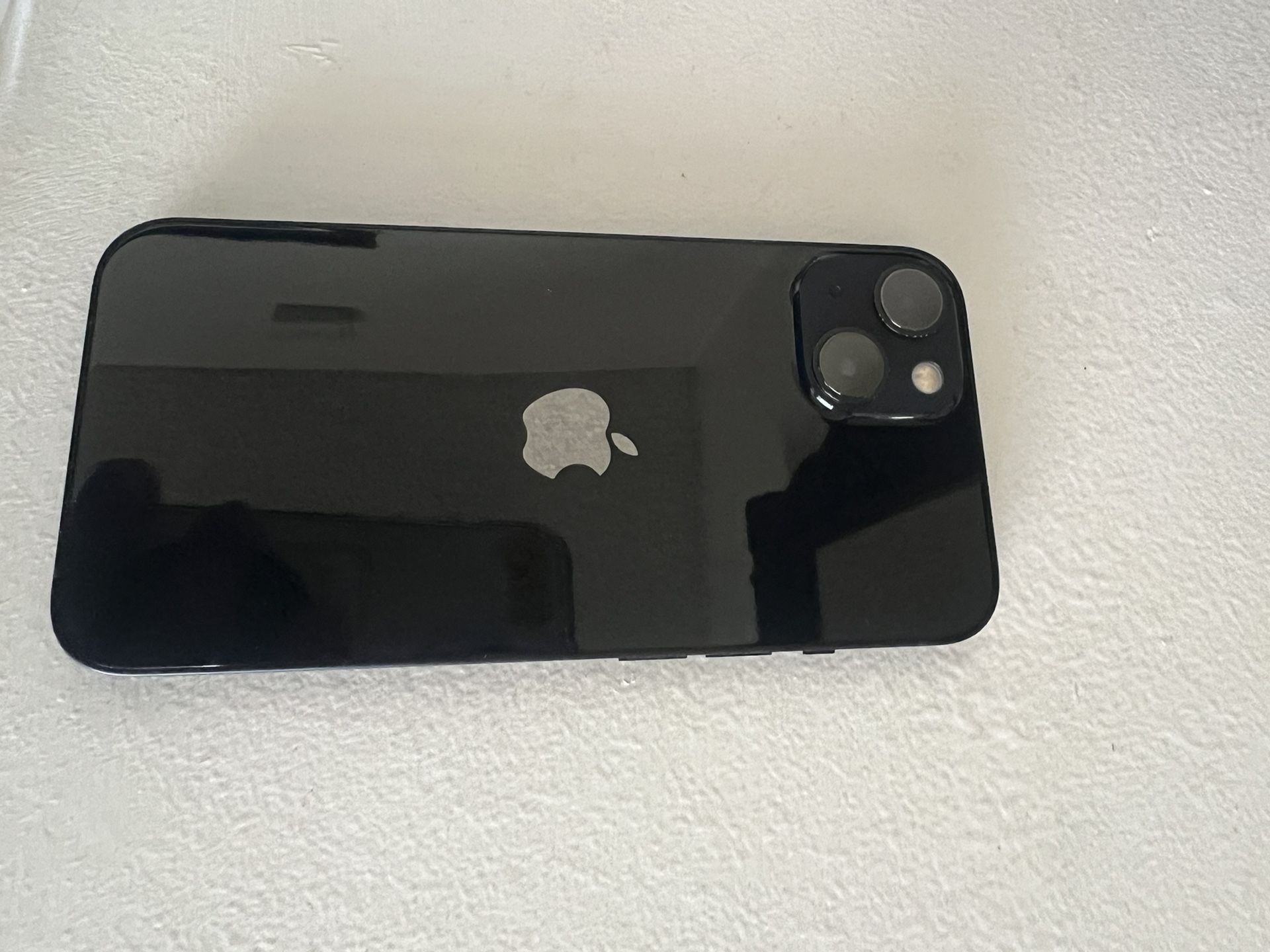iPhone 13 128gb T-Mobile