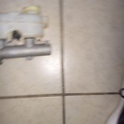 Master Cylinder 