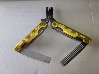 Foldable 3 in 1 Pet Care Clipper, File, Comb!