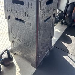 Lots Of Rogue Fitness Equipment For Sell 
