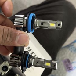 H3 LED Fogs  Bulbs 6000K Xenon White, Extremely Bright 3030 Chips H3 LED Bulbs with Projector for Car Fog Lights, Daytime Running Lights DRL 