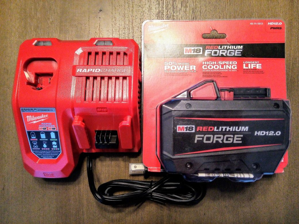 Milwaukee M18 RED LITHIUM FORGE HD12.0 Battery & Rapid Charger Combo