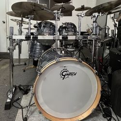 Gretsch Renown 4 Pc Silver Oyster 