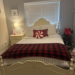 Beautiful Girls Bedroom set