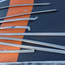 1970 Monte Carlo Hailo Top Molding Parts