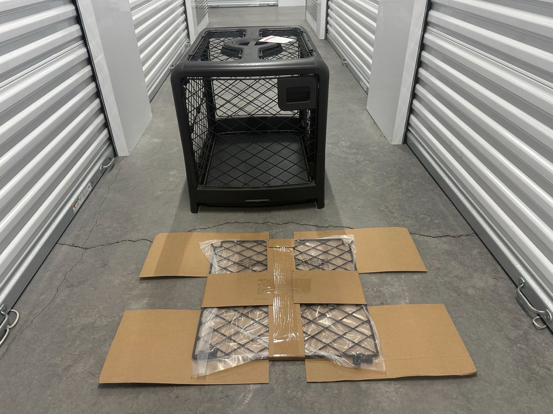 New Open Diggs Charcoal Revol Dog Crate Kennel Medium 2 Door Divider Heavy Duty