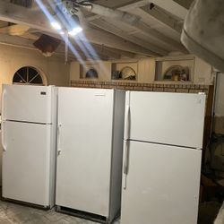FRIDGE OR FREEZER STARTING AT $275 & UP. THEY RUN LIKE BRAND NEW! THEY HAVE BEEN CLEANED & SMELL FRESH. IM IN MARRERO