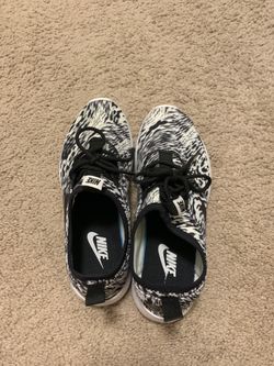 nike roshe juvenate
